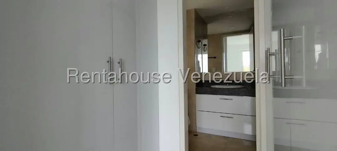 Apartamento (1 Nivel) en Venta en La Lagunita Country Club, Distrito Metropolitano - 26
