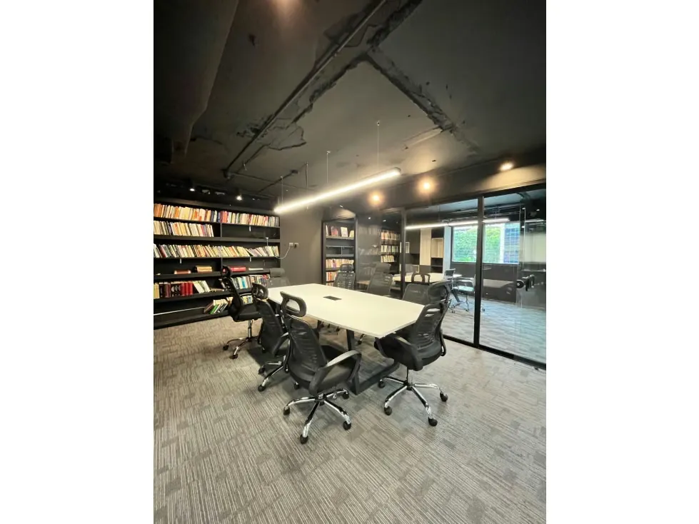 Se alquila oficina 330m2 La Castellana 2893