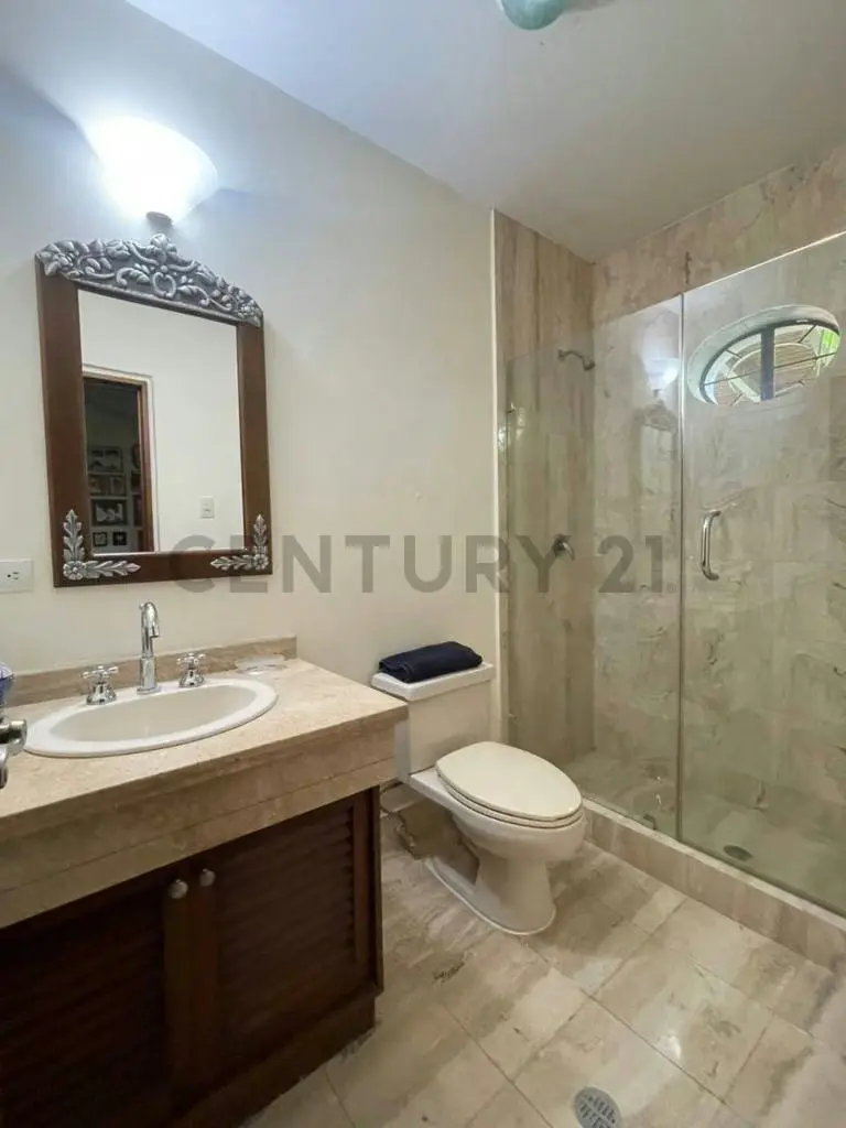 Vendo casa en La Lagunita Country Club, conjunto cerrado con vigilancia - 4