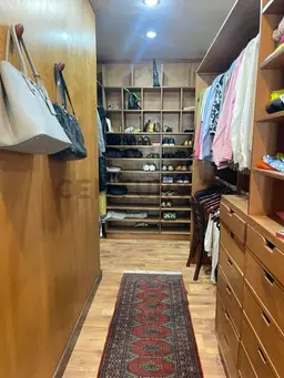 View 10