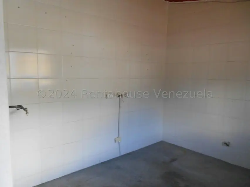 Local Comercial en Alquiler en El Hatillo, Distrito Metropolitano - 12