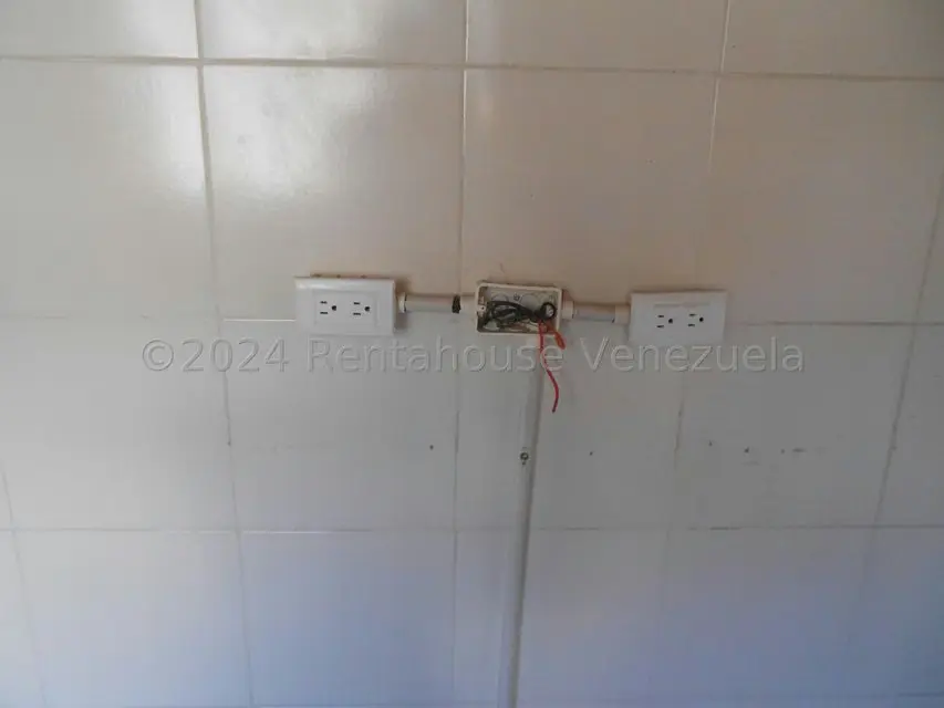 Local Comercial en Alquiler en El Hatillo, Distrito Metropolitano - 14