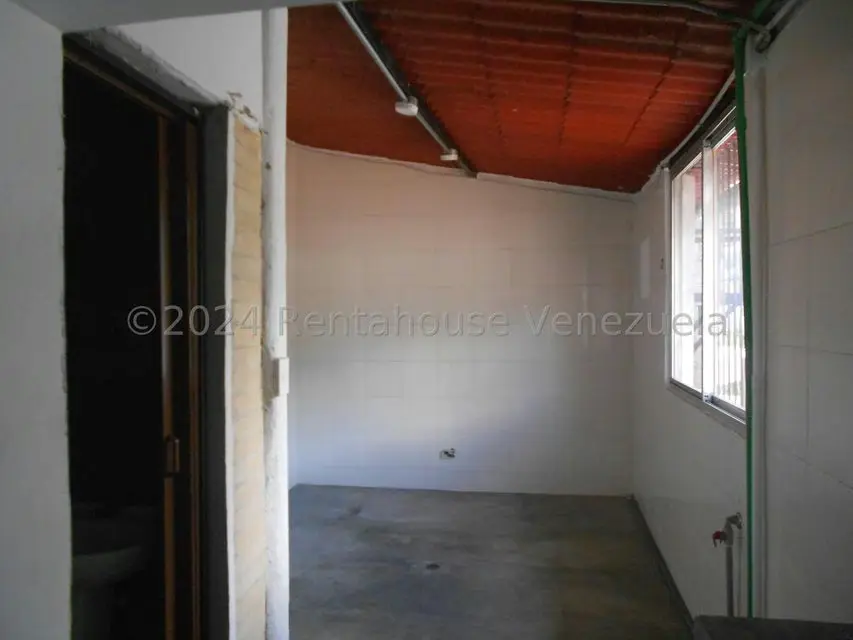 Local Comercial en Alquiler en El Hatillo, Distrito Metropolitano - 15