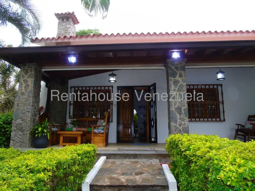 Casa (Duplex) en Venta en Altamira, Distrito Metropolitano