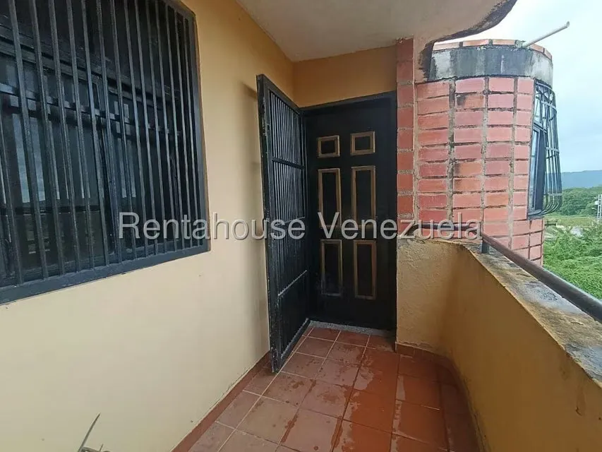 Apartamento (1 Nivel) en Venta en Los Naranjillos, Lara - 2