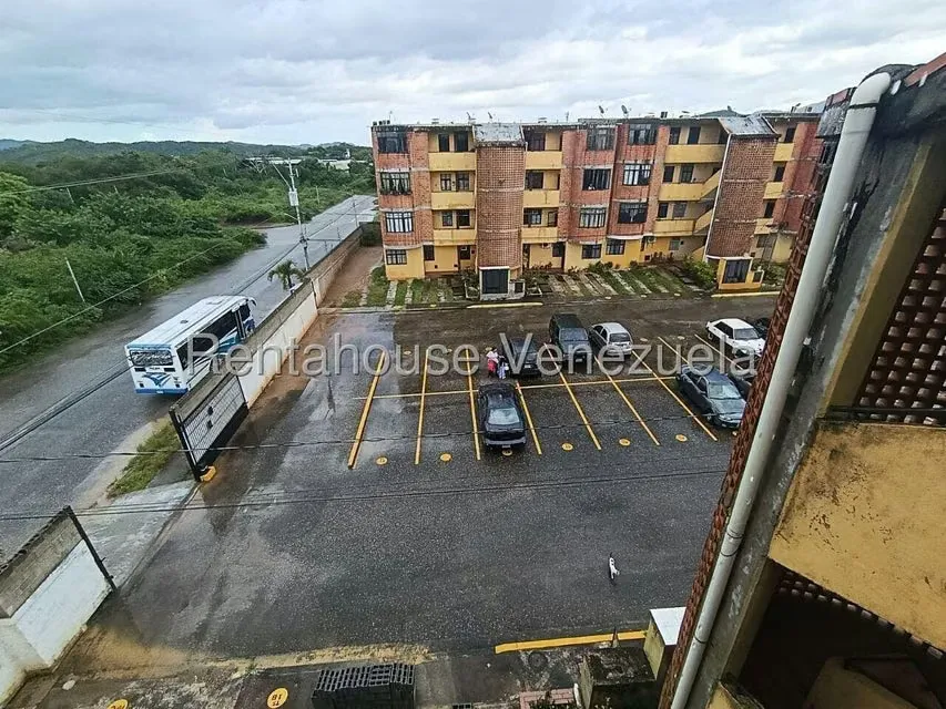 Apartamento (1 Nivel) en Venta en Los Naranjillos, Lara - 18
