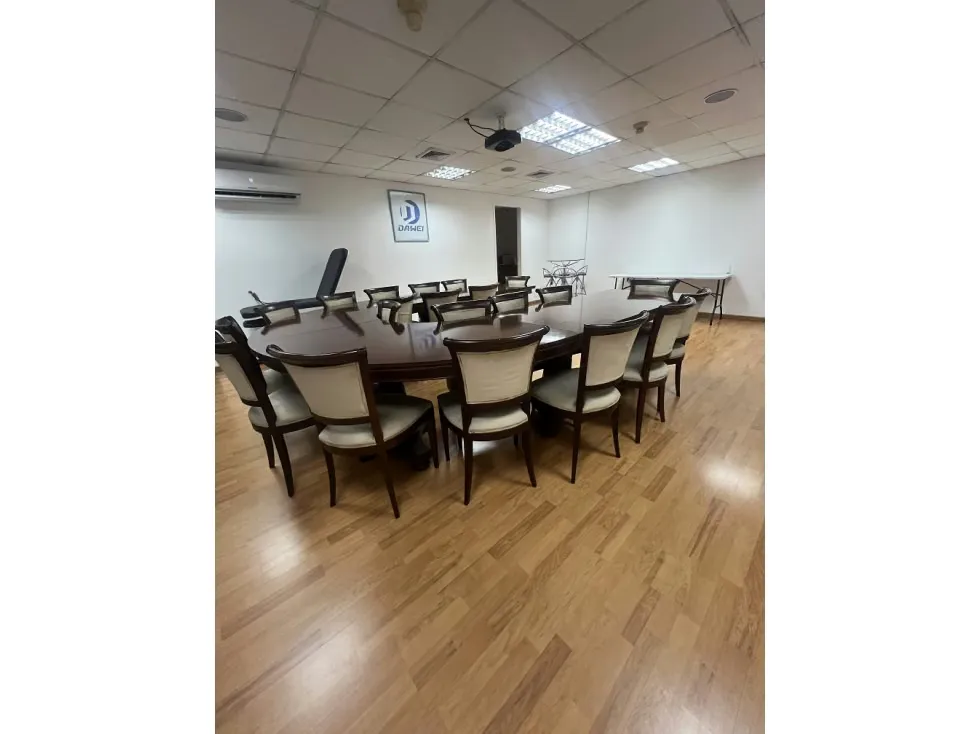 VENTA DE LOCAL COMERCIAL EN PRADOS DEL ESTE - 3