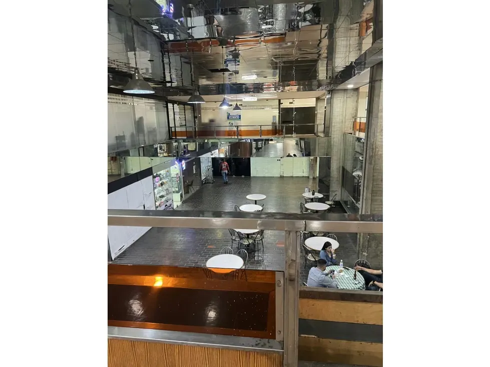 VENTA DE LOCAL COMERCIAL EN PRADOS DEL ESTE - 10
