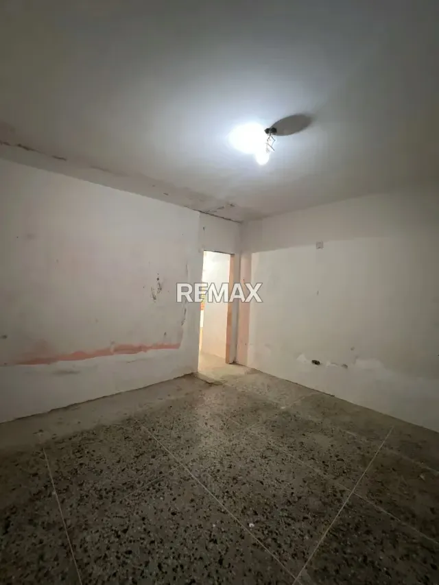 Casa para remodelar en la Urbanización Monte Bello, zona norte. - 13