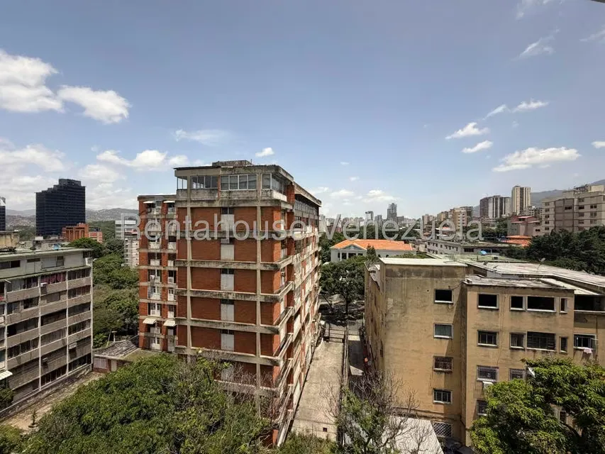 Apartamento (1 Nivel) en Venta en Los Caobos, Distrito Metropolitano - 12
