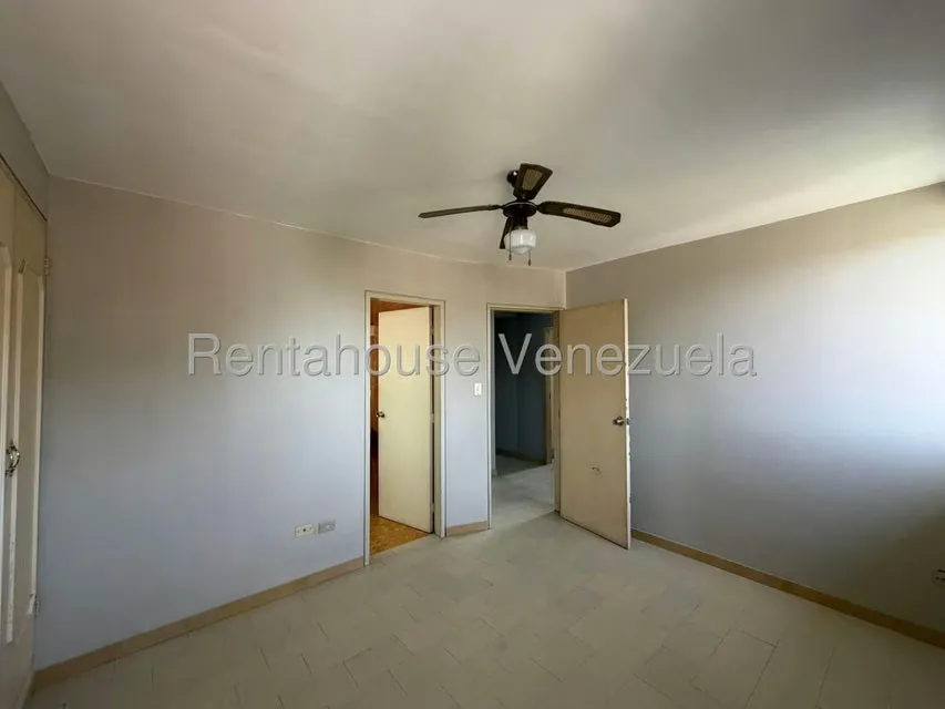Apartamento (1 Nivel) en Venta en Los Caobos, Distrito Metropolitano - 13