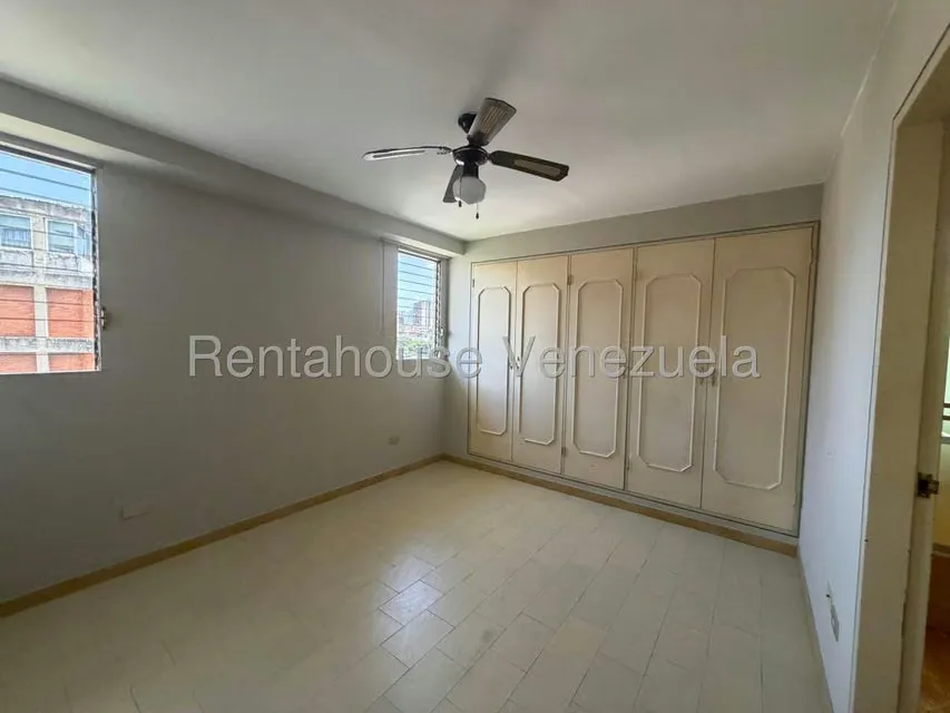 Apartamento (1 Nivel) en Venta en Los Caobos, Distrito Metropolitano - 14