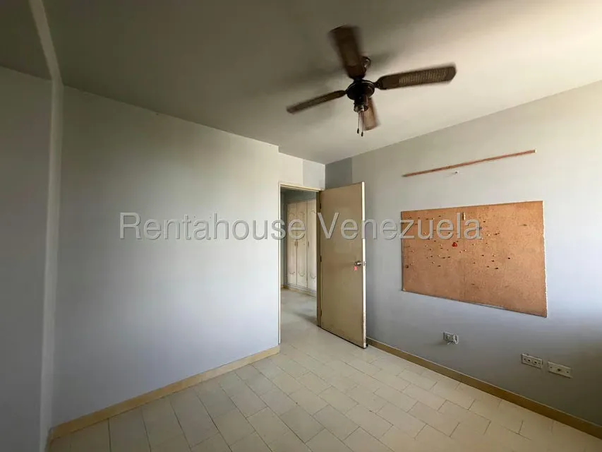 Apartamento (1 Nivel) en Venta en Los Caobos, Distrito Metropolitano - 16