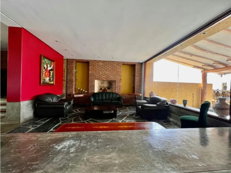 Se vende casa 27000m² (T) 9h/9b/12e La Trinidad (Sector La Granjeria) - 11