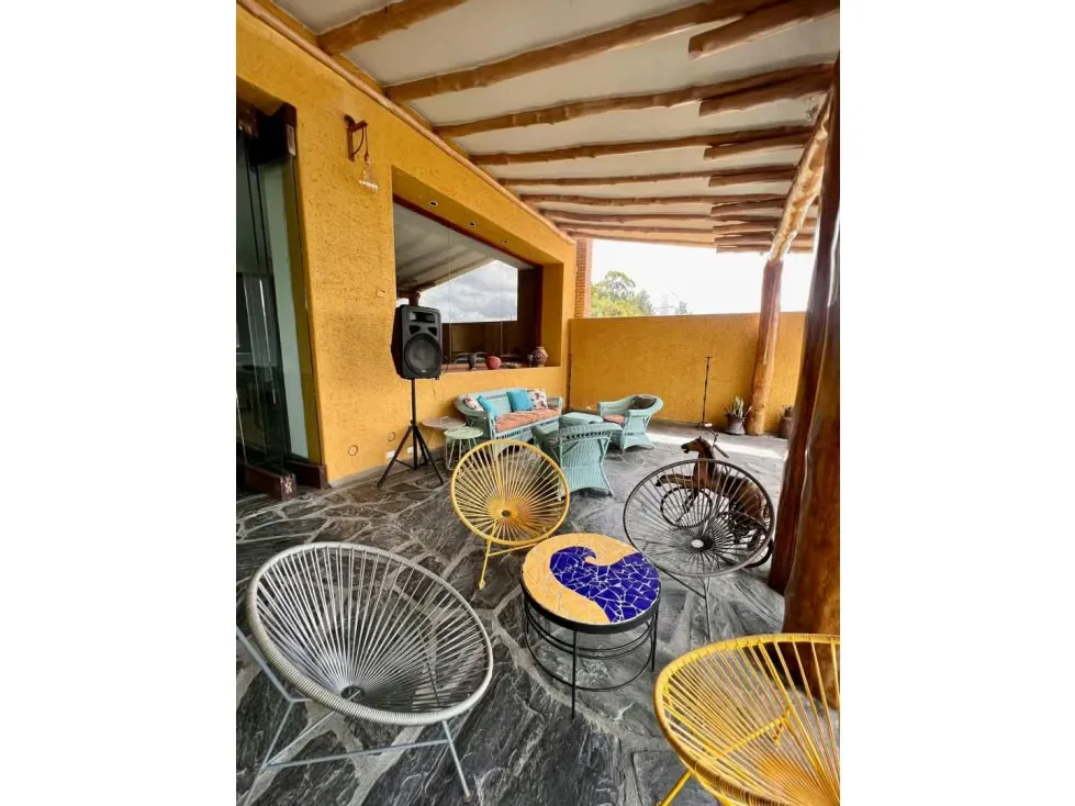 Se vende casa 27000m² (T) 9h/9b/12e La Trinidad (Sector La Granjeria) - 14