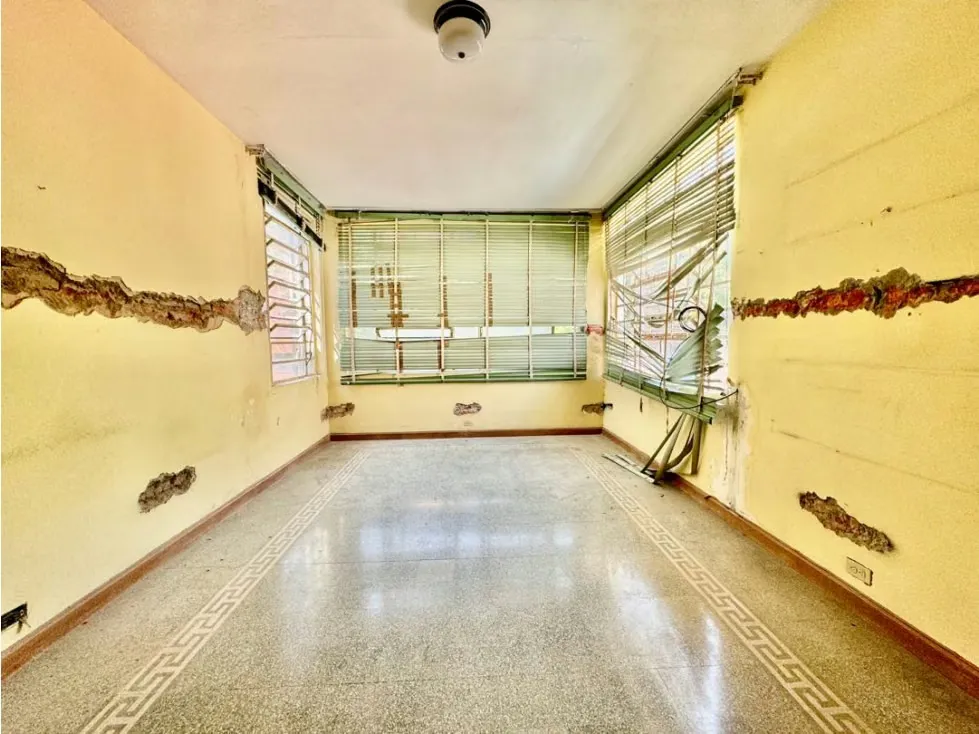 Se vende casa 550m2 Altamira - 13