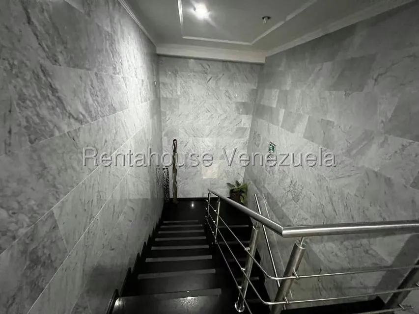 Local Comercial en Alquiler en Zona Este, Lara - 5