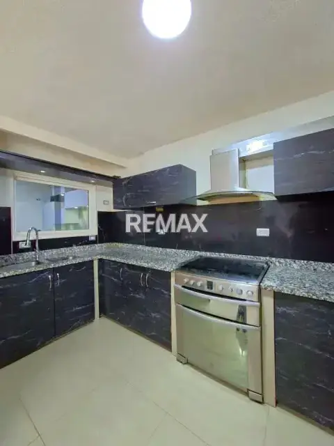 TH EN AV.JUAN BAUTISTA ARISMENDI, CONJUNTO PRIVADO, MUNICIPIO MARIÑO, ISLA DE MARGARITA