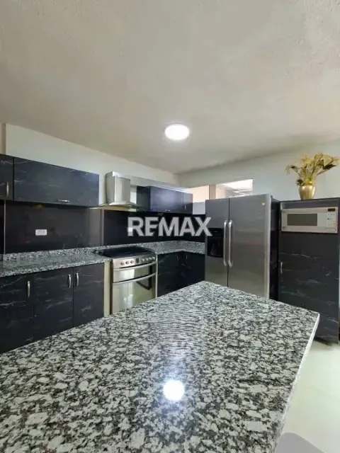 TH EN AV.JUAN BAUTISTA ARISMENDI, CONJUNTO PRIVADO, MUNICIPIO MARIÑO, ISLA DE MARGARITA - 2