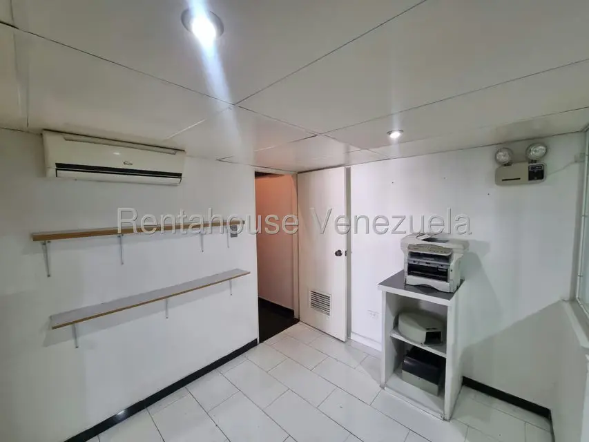 Local Comercial en Venta en Avenida los Proceres, Merida - 28