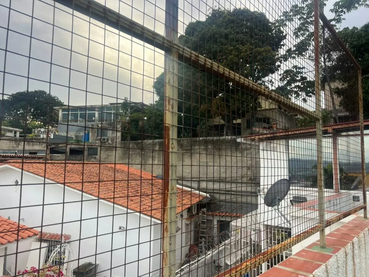 Casa 660 m² en Las Palmas · 3 niveles, anexo independiente y vista al Ávila - 18