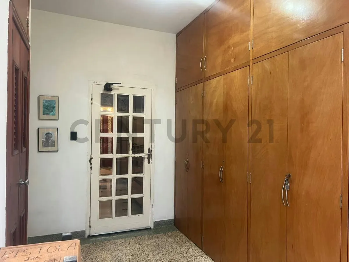 Casa 660 m² en Las Palmas · 3 niveles, anexo independiente y vista al Ávila - 20