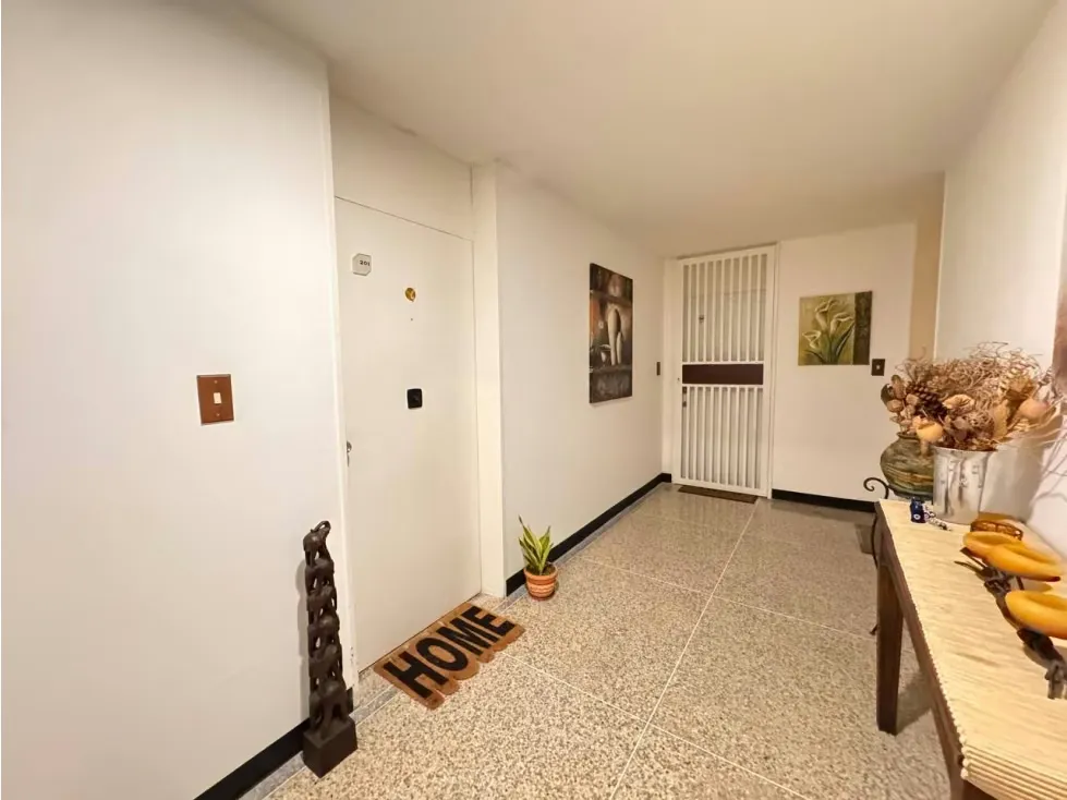 VENTA DE APARTAMENTO EN LA URB. PARQUE HUMBOLDT, PRADOS DEL ESTE - 3