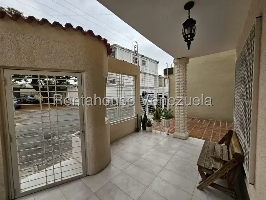Townhouse (Multiples Niveles) en Venta en La Morita, Aragua - 60