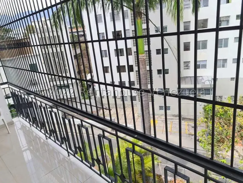 Casa (Multipes Niveles) en Venta en Colinas de Bello Monte, Distrito Metropolitano - 31