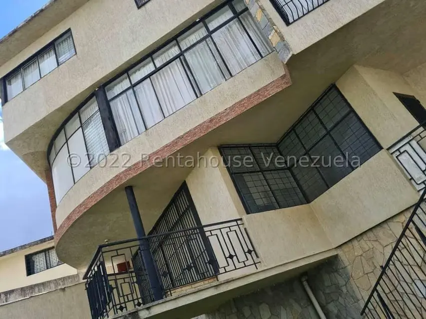 Casa (Multipes Niveles) en Venta en Colinas de Bello Monte, Distrito Metropolitano - 38