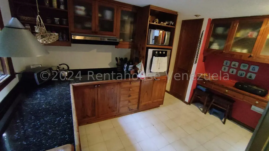 Casa (Multipes Niveles) en Venta en Oripoto, Distrito Metropolitano - 13