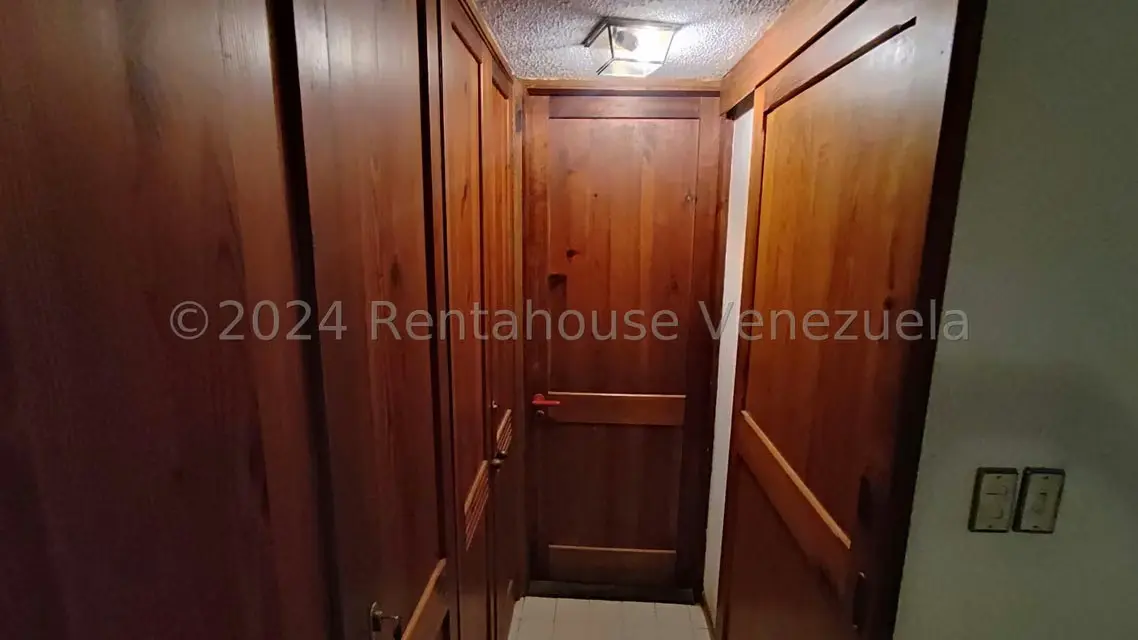 Casa (Multipes Niveles) en Venta en Oripoto, Distrito Metropolitano - 15