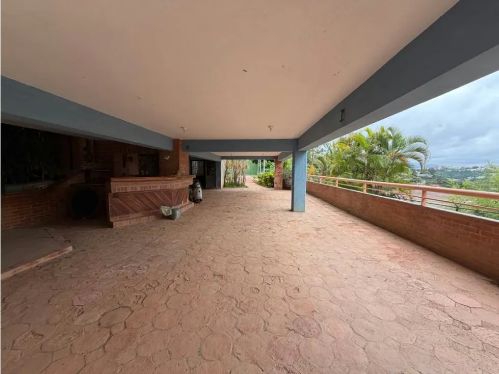 Vendo casa 993m2 Urb.Cerro Verde 2521 - 15