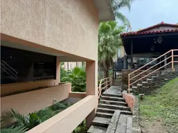 View 10
