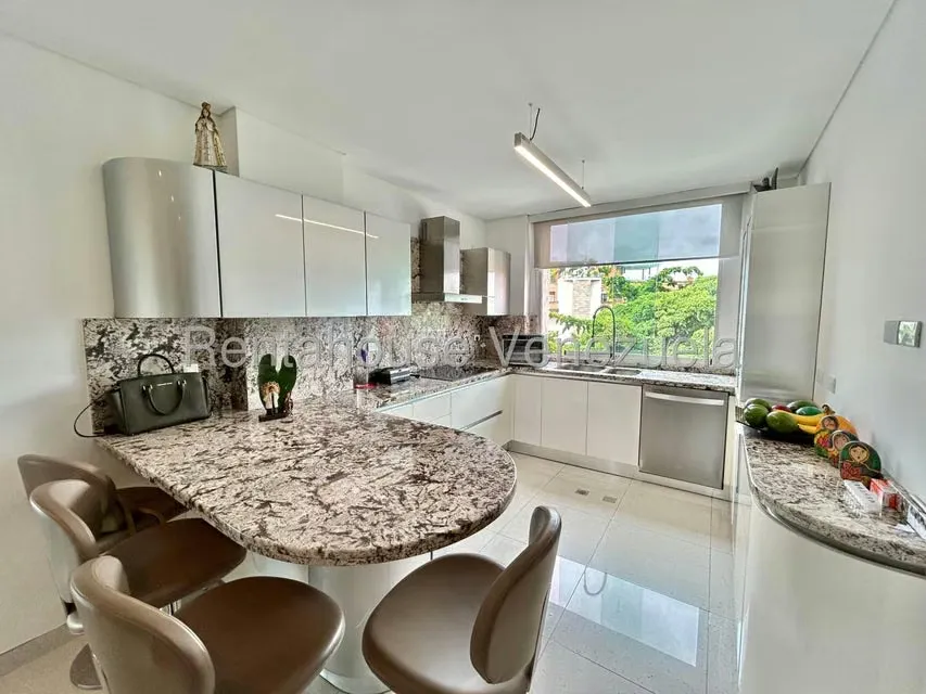 Apartamento (Duplex) en Venta en La Castellana, Distrito Metropolitano - 12
