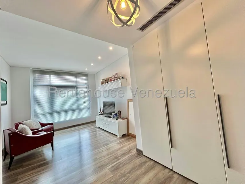 Apartamento (Duplex) en Venta en La Castellana, Distrito Metropolitano - 19