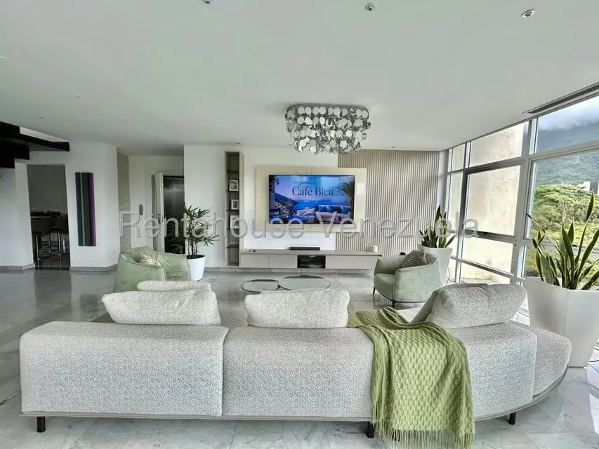 Apartamento (Duplex) en Venta en La Castellana, Distrito Metropolitano - 4