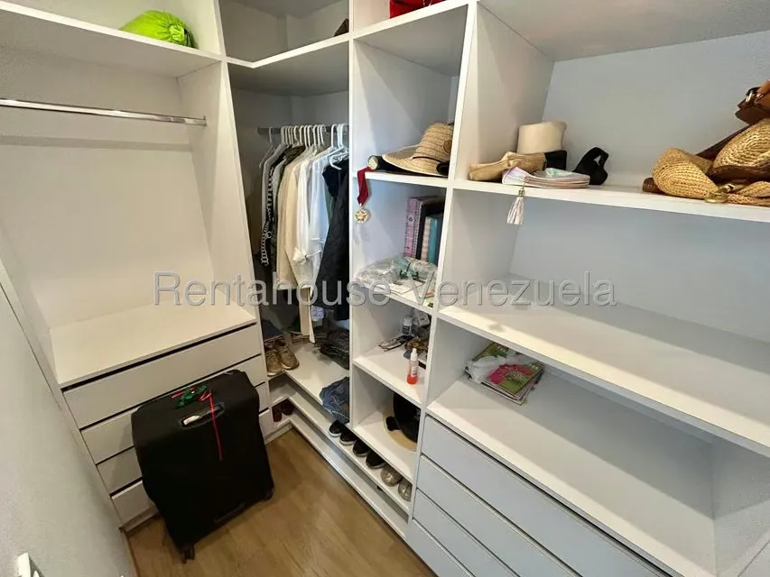 Apartamento (Duplex) en Venta en La Castellana, Distrito Metropolitano - 37