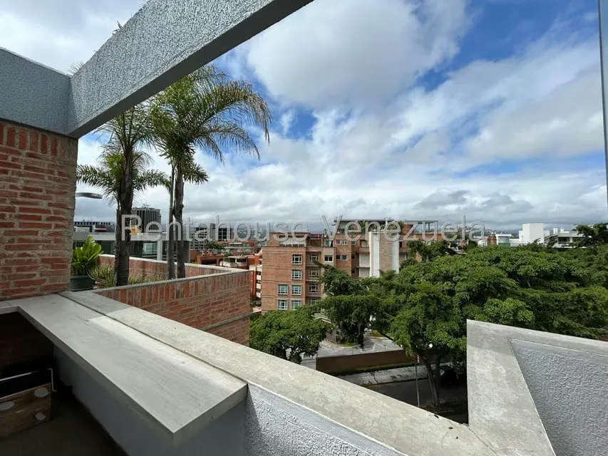 Apartamento (Duplex) en Venta en La Castellana, Distrito Metropolitano - 42