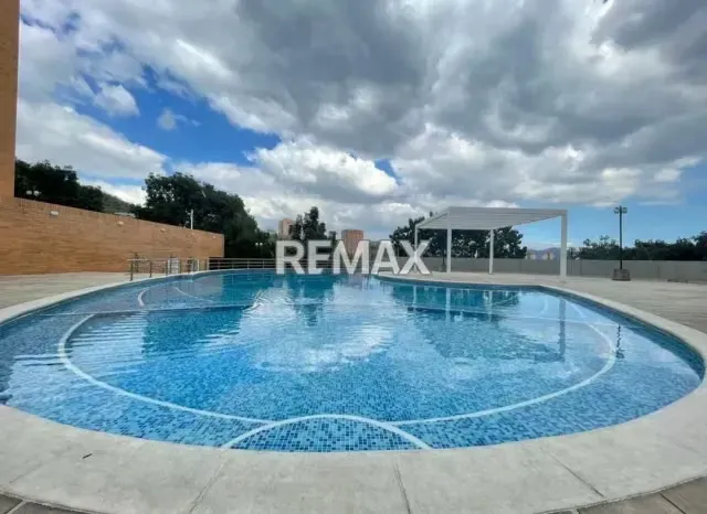Apartamento en alquiler ubicado en el parral Res. Chelsea ocurre planta 100% - 15
