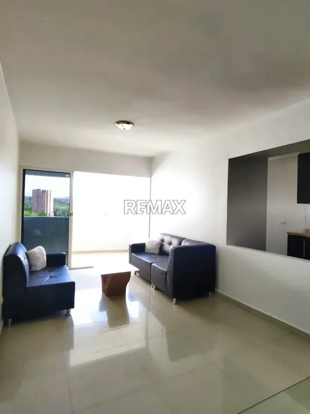 Apartamento en alquiler ubicado en el parral Res. Chelsea ocurre planta 100% - 8