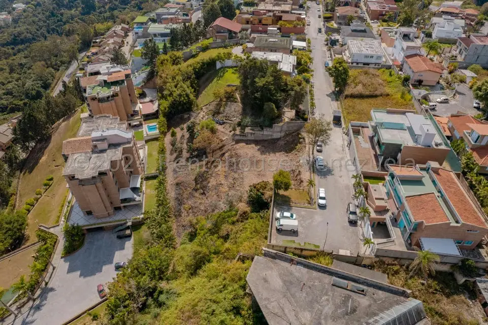 Terreno (Residencial) en Venta en Alto Hatillo, Distrito Metropolitano - 3