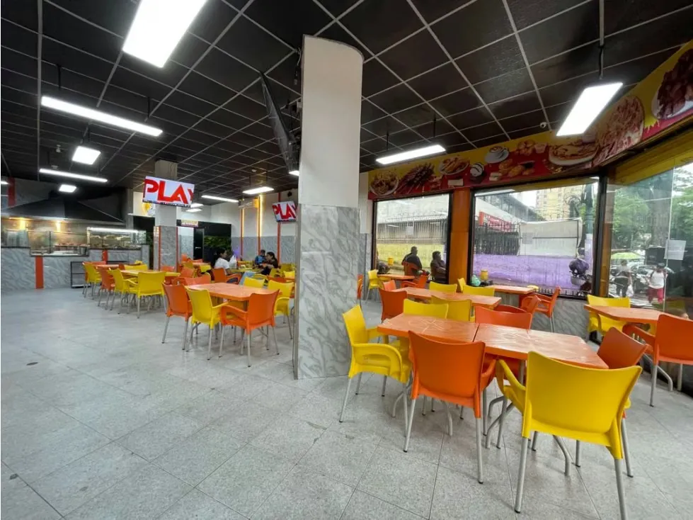 Vendo fondo de comercio Rest de Pollo/Brasa 340m2 Puente Hierro 7408 - 14
