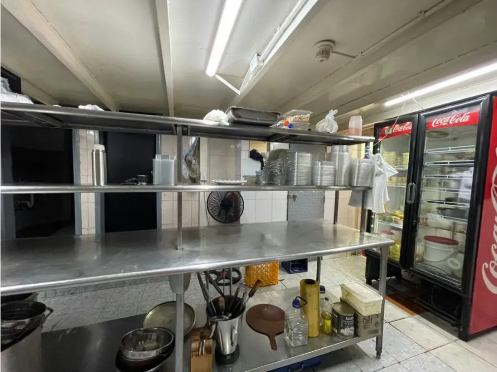 Vendo fondo de comercio Rest de Pollo/Brasa 340m2 Puente Hierro 7408 - 29