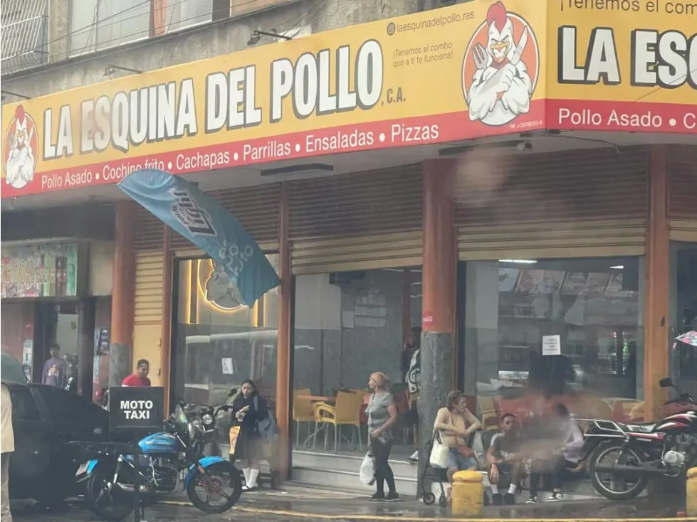 Vendo fondo de comercio Rest de Pollo/Brasa 340m2 Puente Hierro 7408 - 46