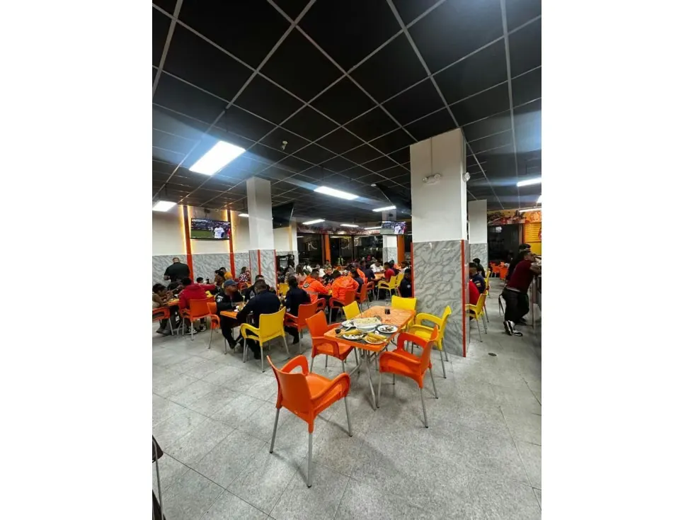 Vendo fondo de comercio Rest de Pollo/Brasa 340m2 Puente Hierro 7408 - 55
