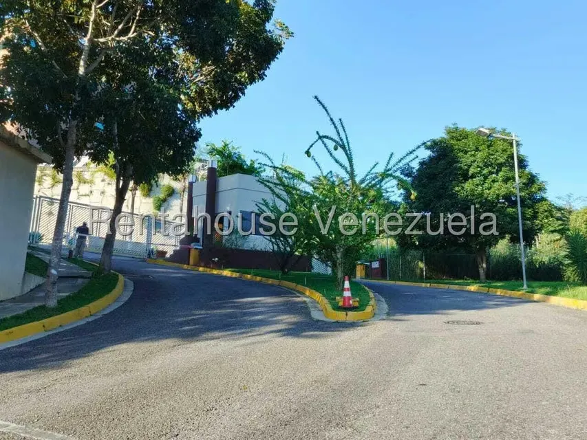 Apartamento (1 Nivel) en Venta en Macaracuay, Distrito Metropolitano - 2