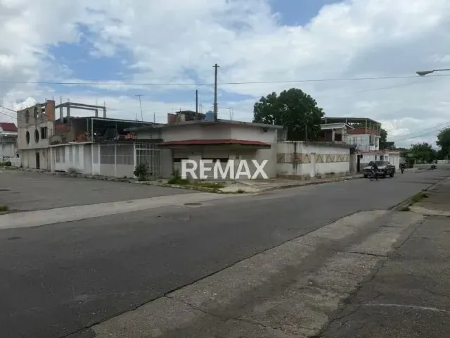 Local en San José, Maracay - 2
