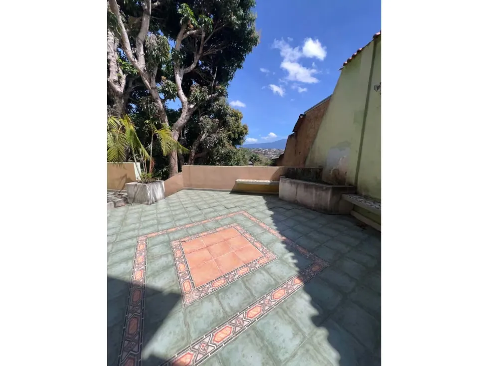 SE VENDE CASA EN LA TRINIDAD COLINAS DE SOROCAIMA - 10