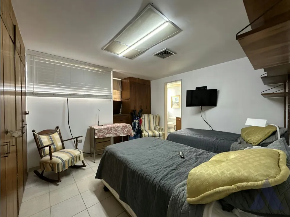 Vendo edificio 1800m2 Las Mercedes 3480 - 14